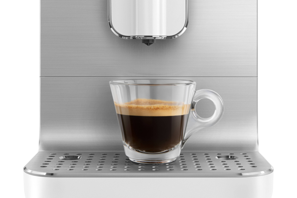 Кофемашина автоматическая SMEG BCC01WHMEU – фото 15 в каталоге Перми