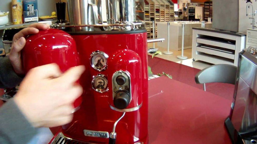 Кофемашина рожковая KitchenAid Artisan 5KES2102EER Espresso красная – фото 8 в каталоге Перми